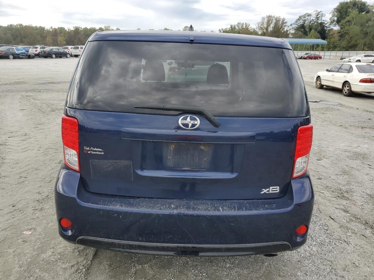 2015 TOYOTA SCION