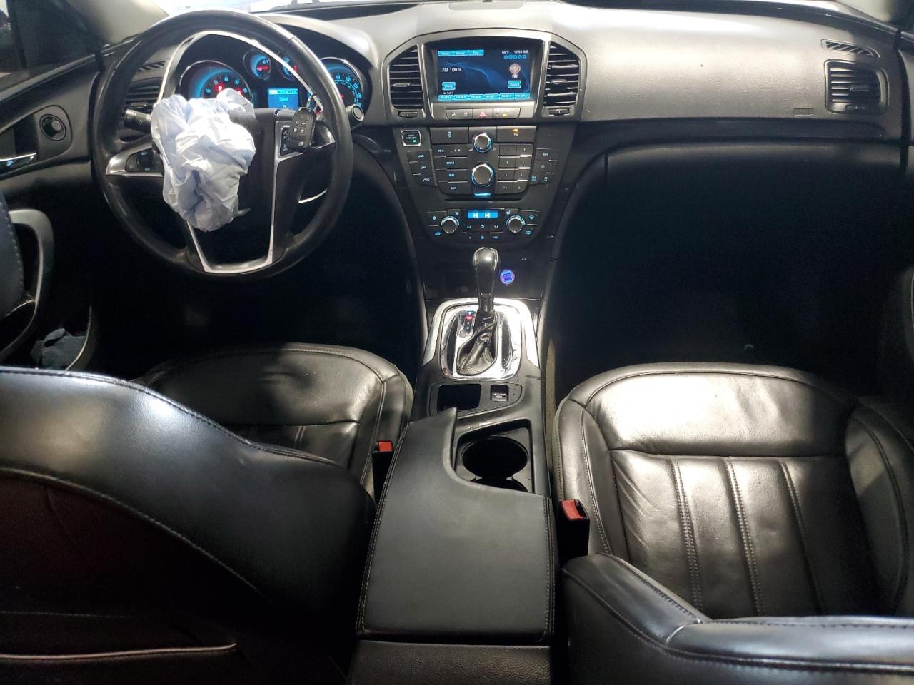 2013 BUICK Regal