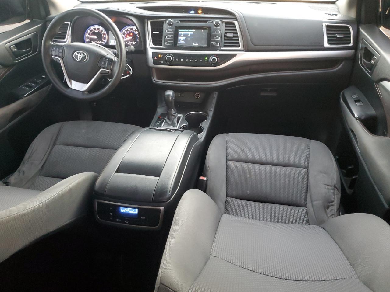 2016 TOYOTA HIGHLANDER