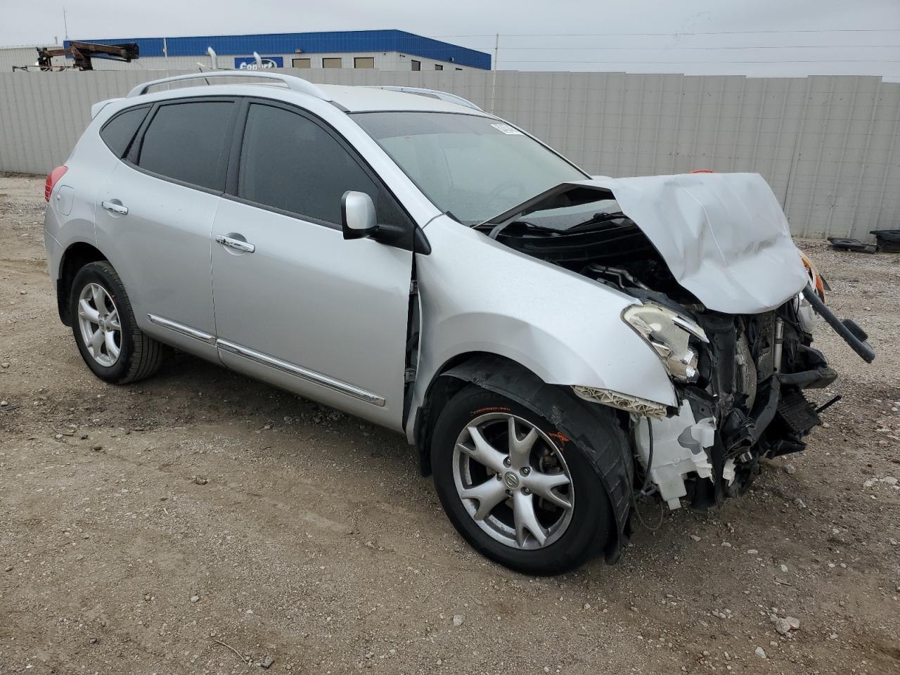 2013 NISSAN ROGUE