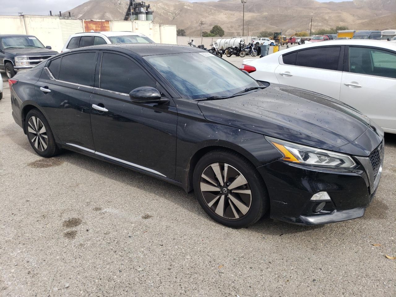 2019 NISSAN ALTIMA