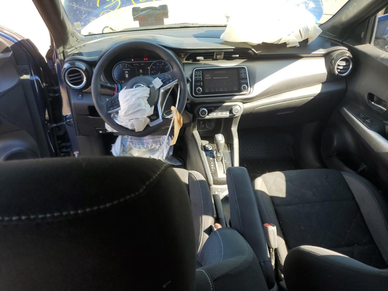 2019 NISSAN KICKS