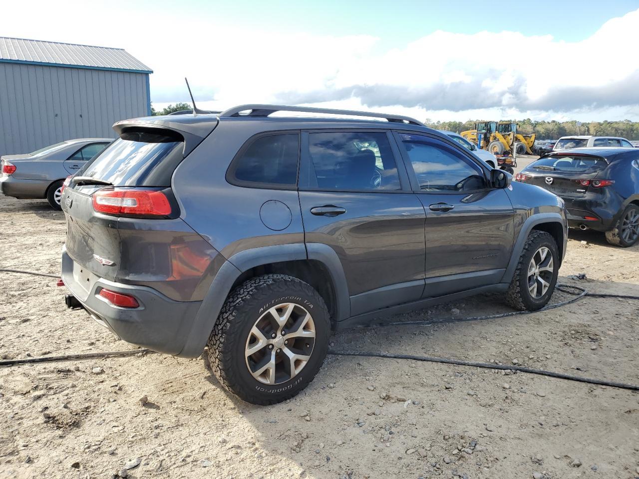 2016 JEEP CHEROKEE