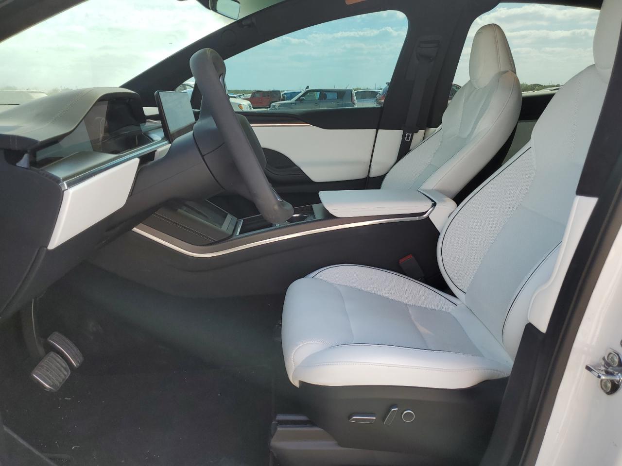 2022 TESLA MODEL X