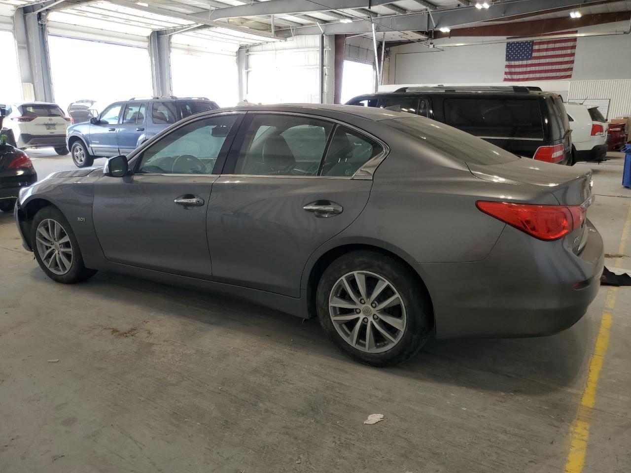2017 INFINITI Q50