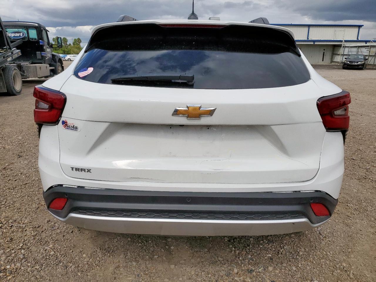 2025 CHEVROLET TRAX