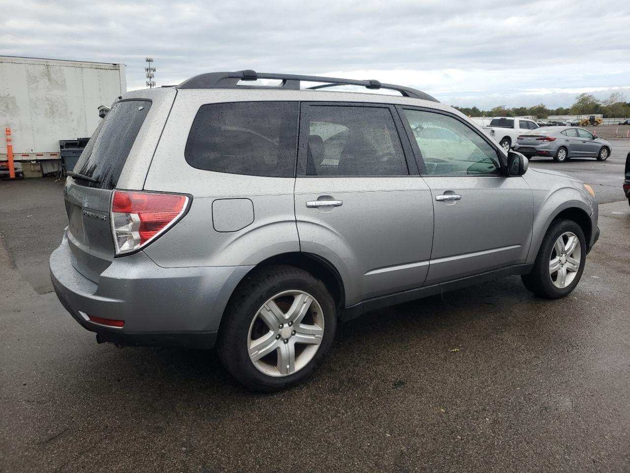 2009 SUBARU FORESTER