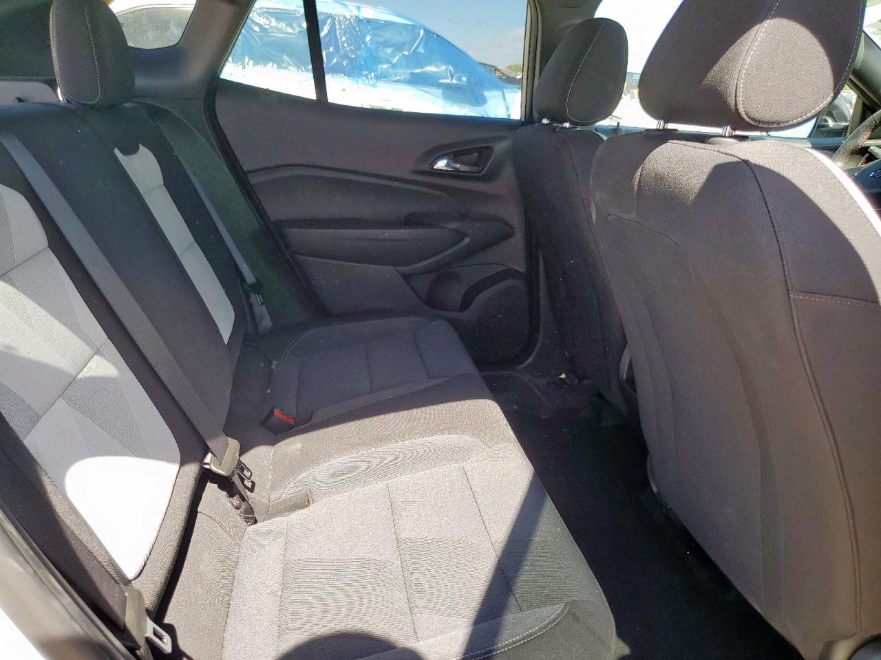 2025 CHEVROLET TRAX