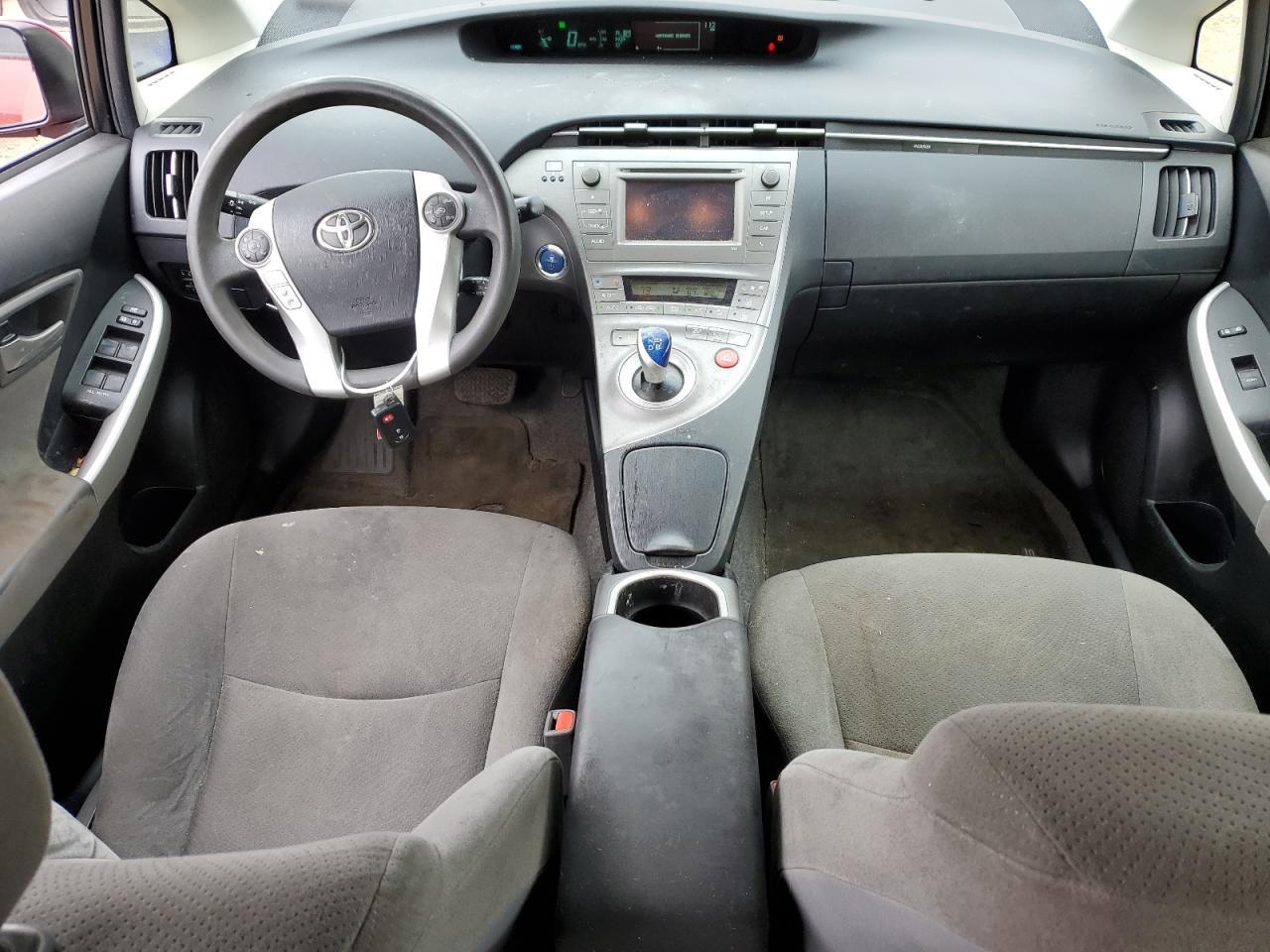 2014 TOYOTA PRIUS