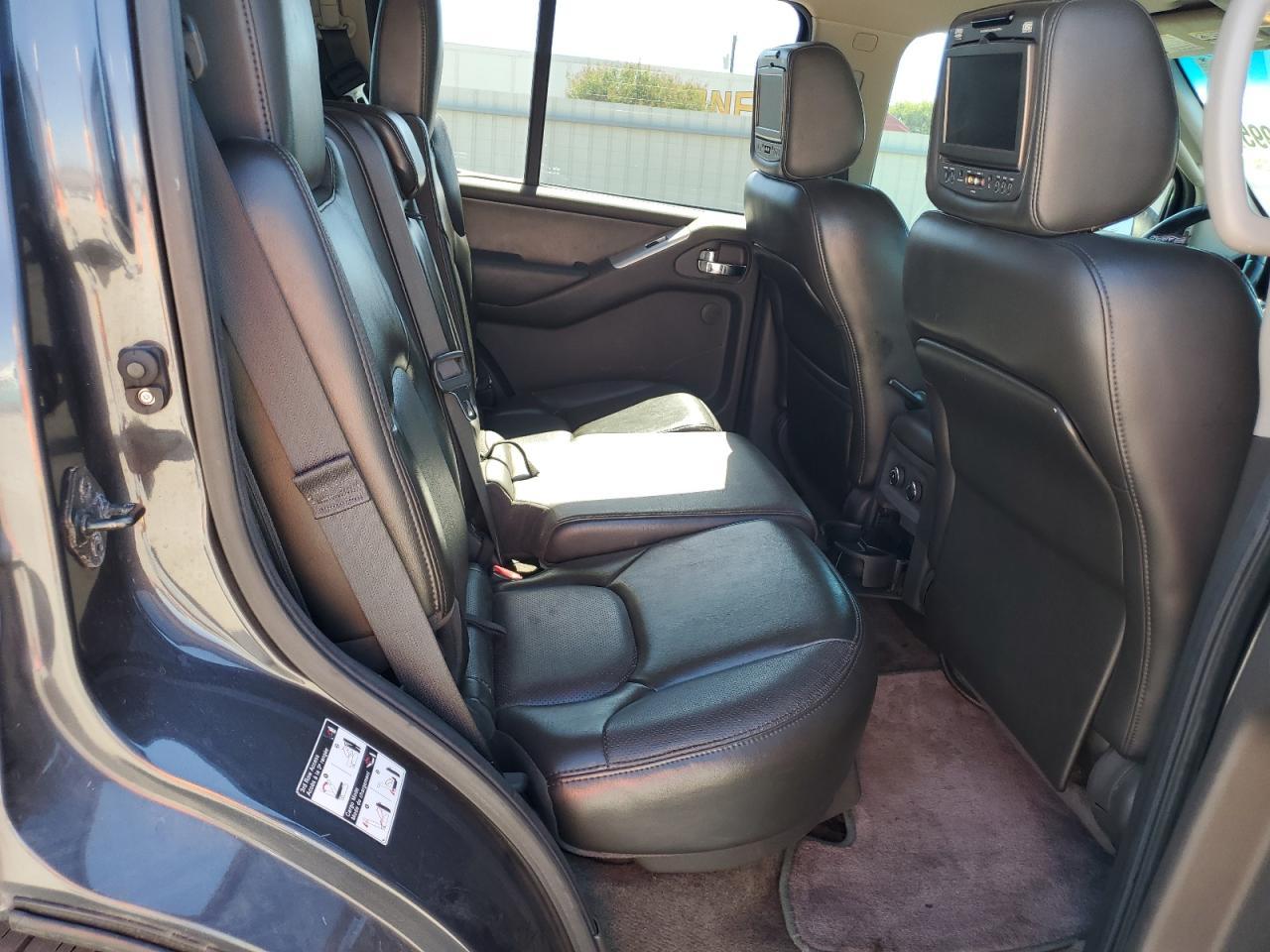 2012 NISSAN PATHFINDER