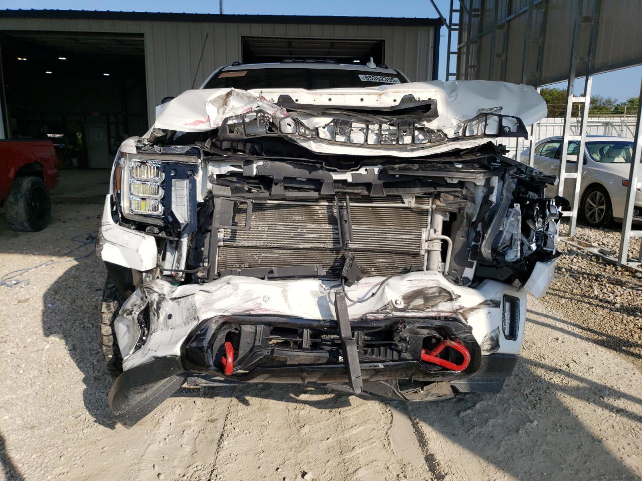 2023 GMC Sierra
