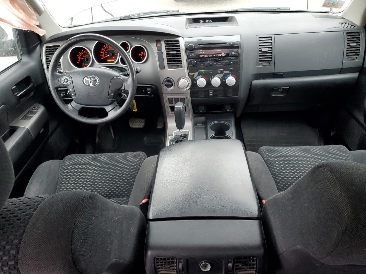 2011 TOYOTA TUNDRA