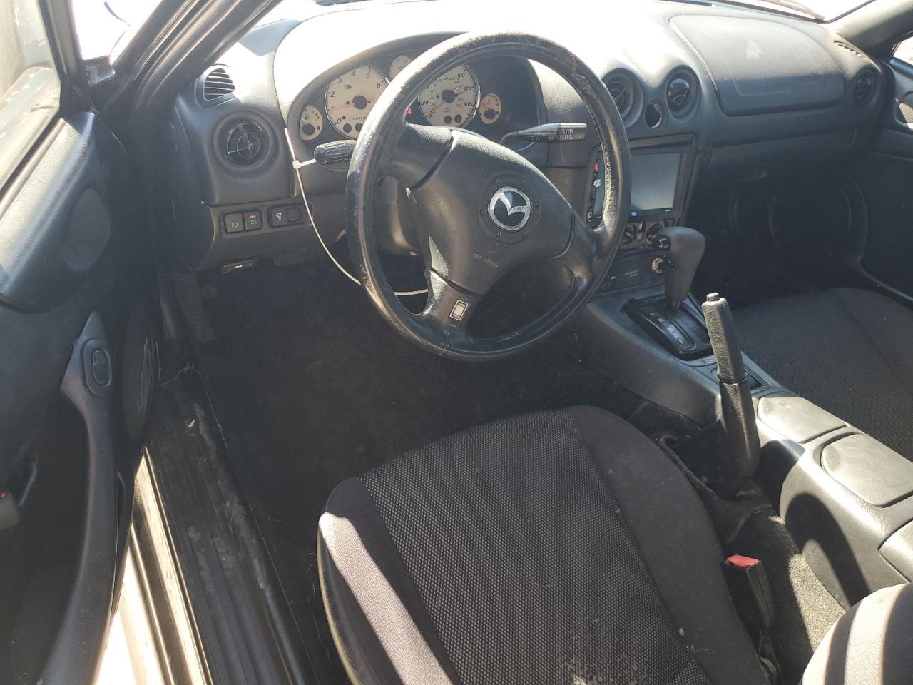 2002 MAZDA MX-5 Miata