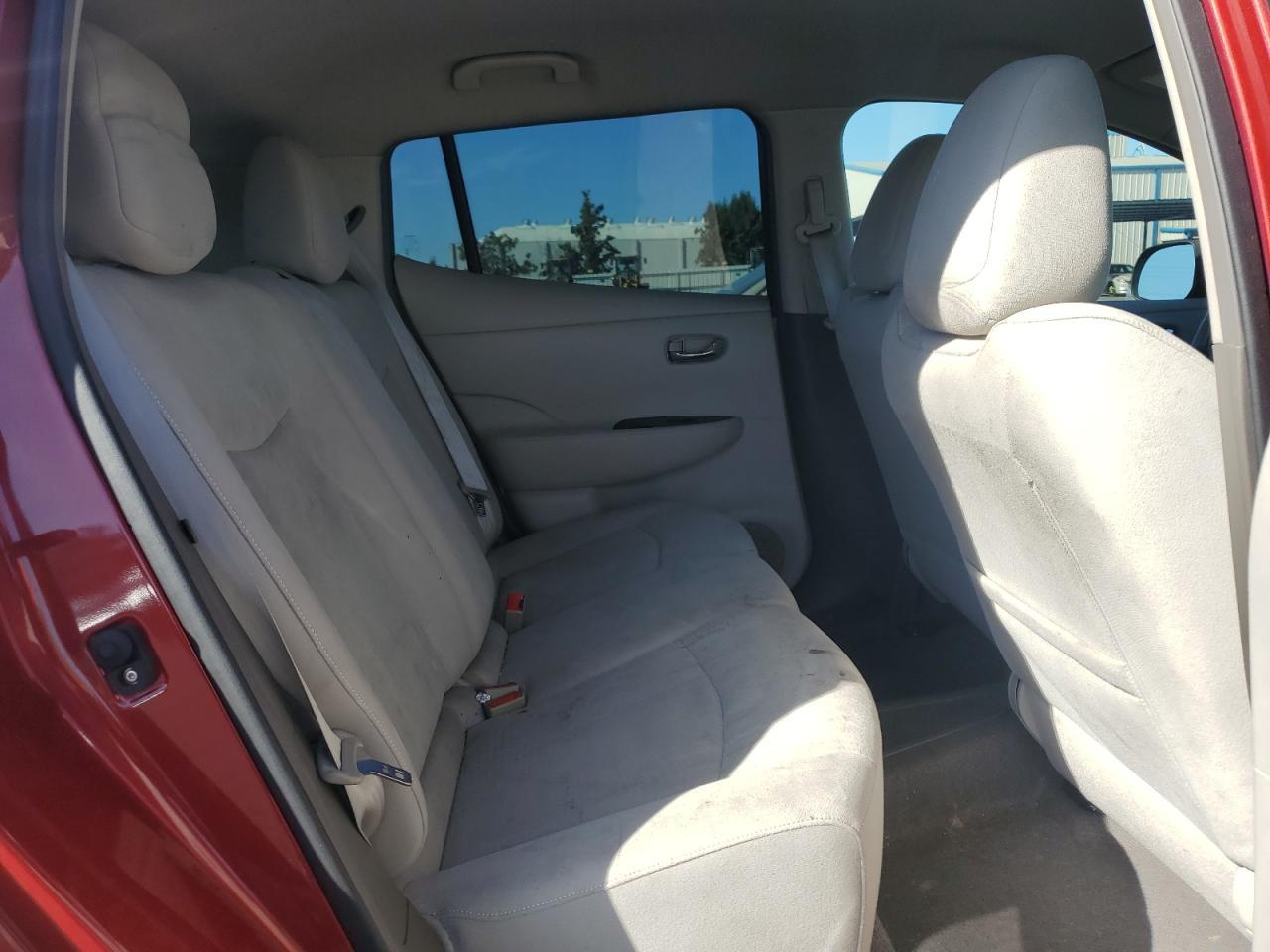 2012 NISSAN LEAF