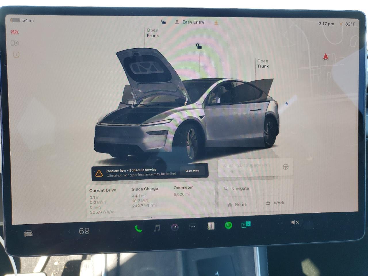 2026 TESLA MODEL Y