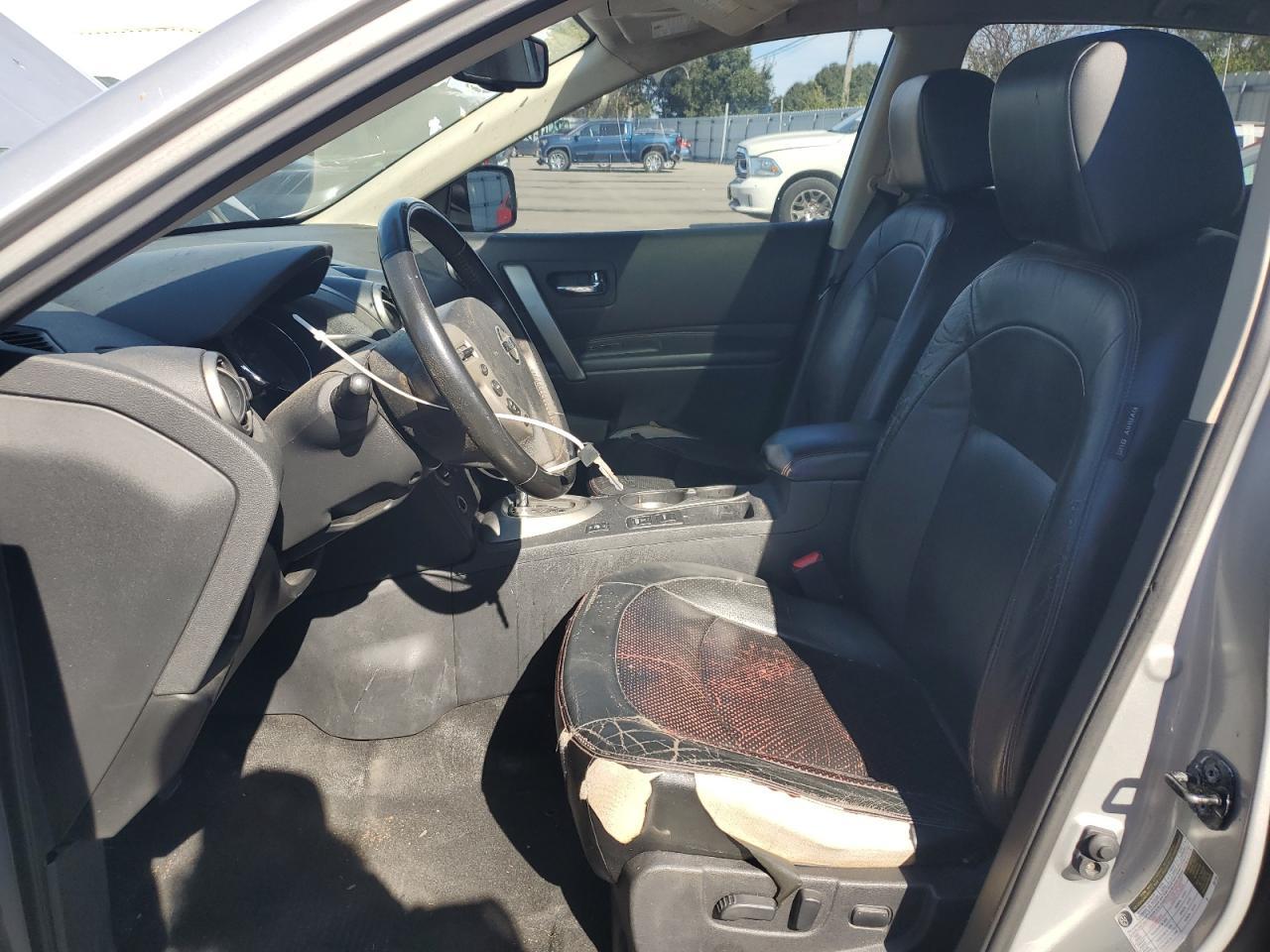 2012 NISSAN ROGUE