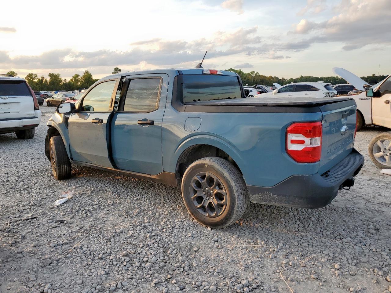 2023 FORD Maverick