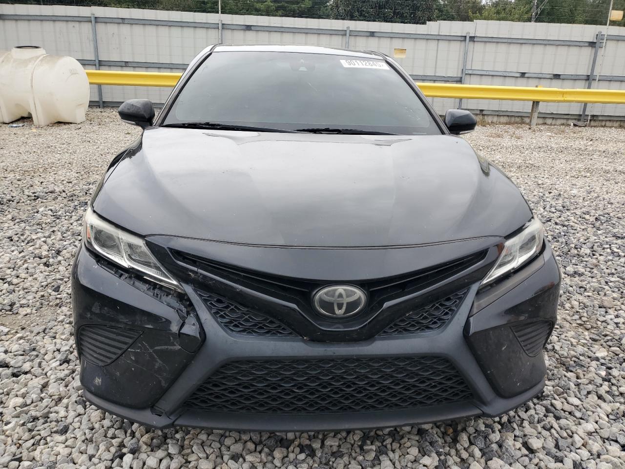 2018 TOYOTA CAMRY