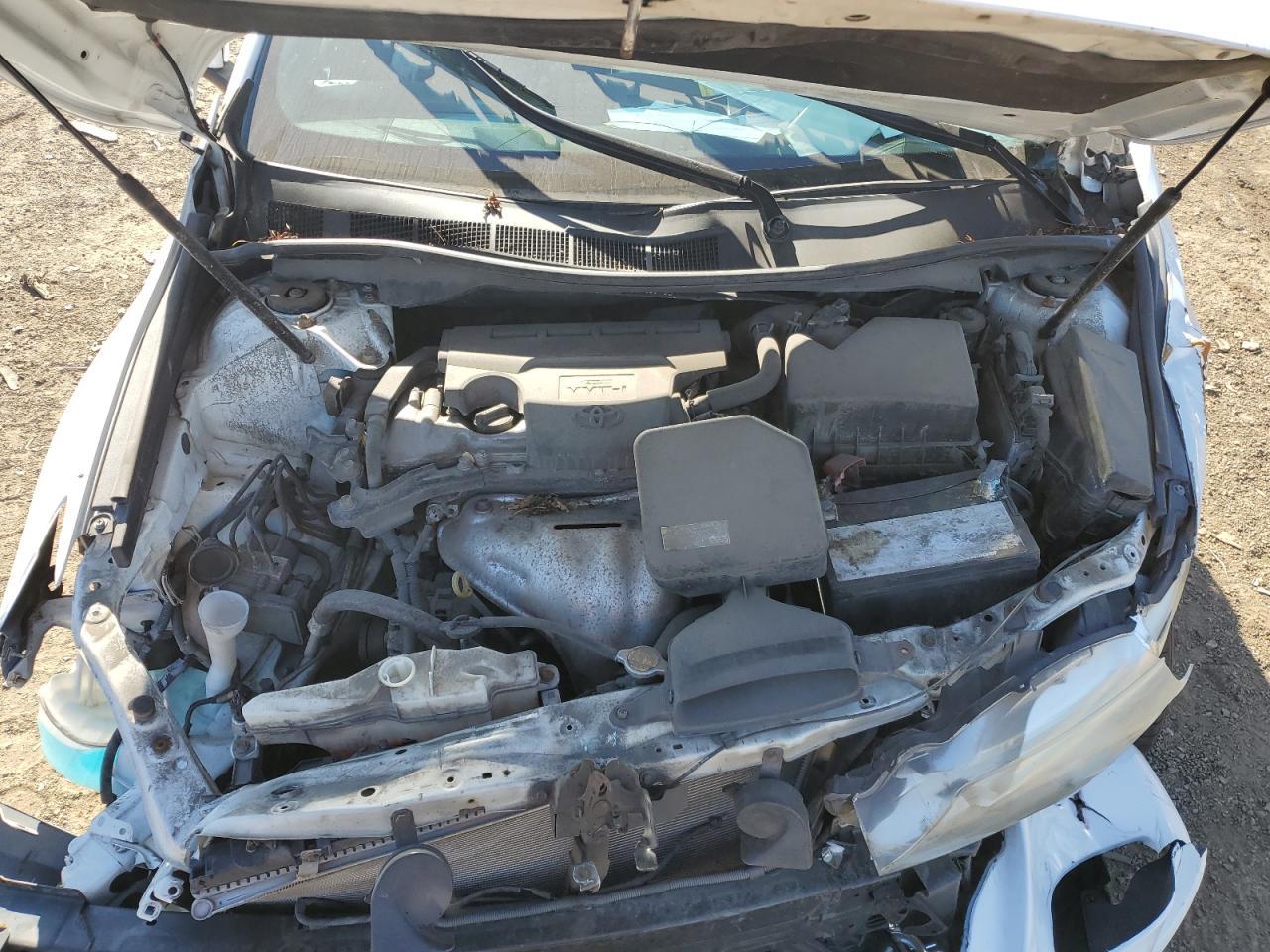 2016 TOYOTA CAMRY