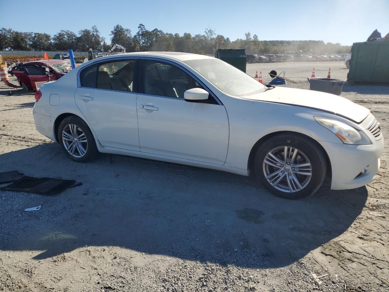 2012 INFINITI G37