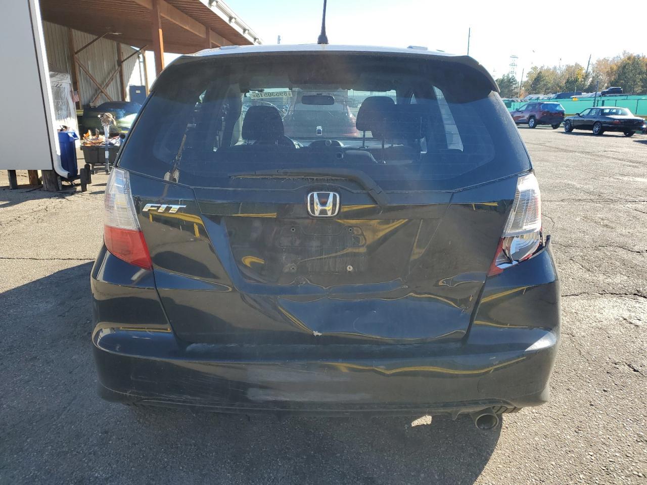 2010 HONDA FIT