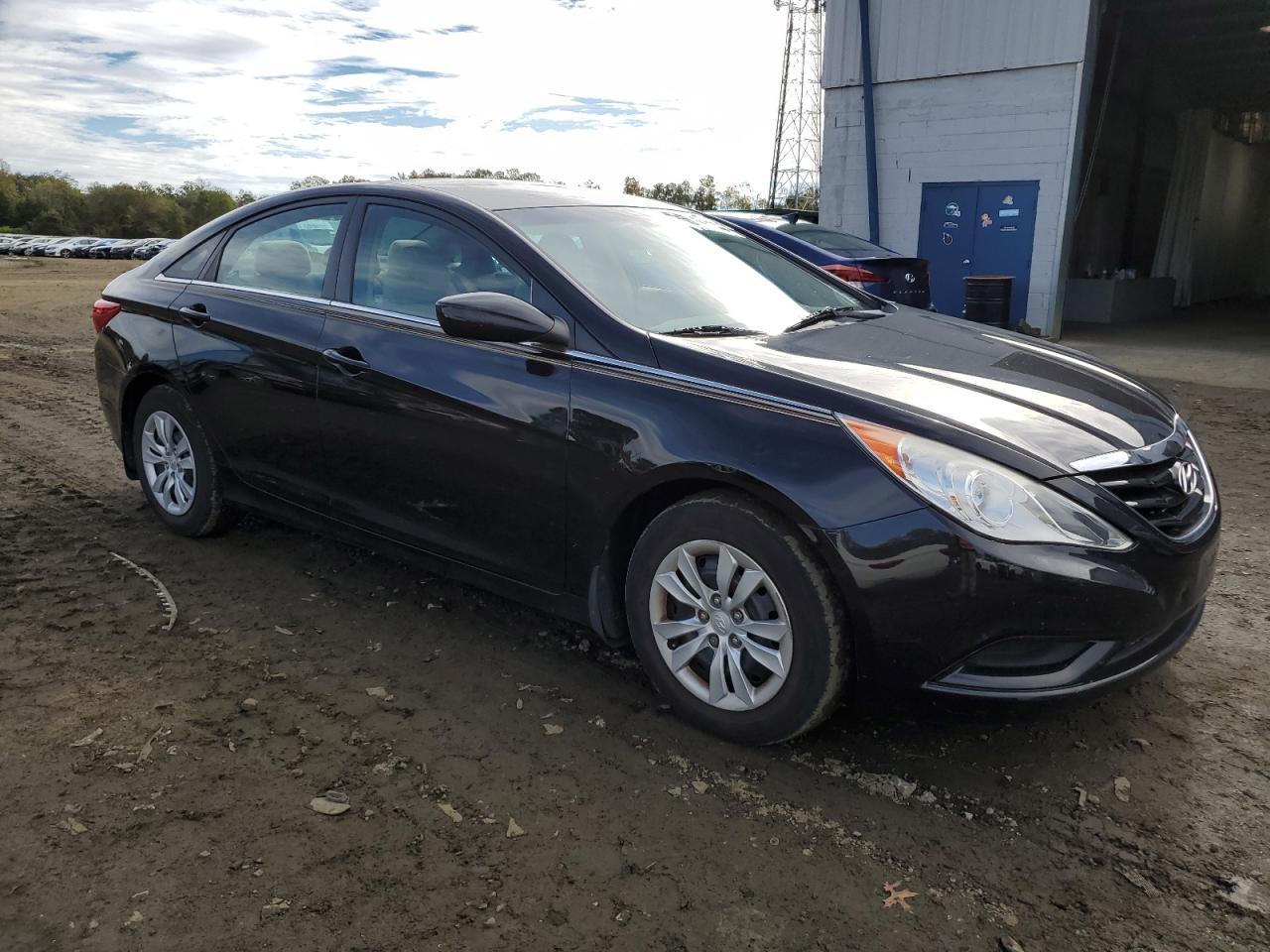 2011 HYUNDAI SONATA