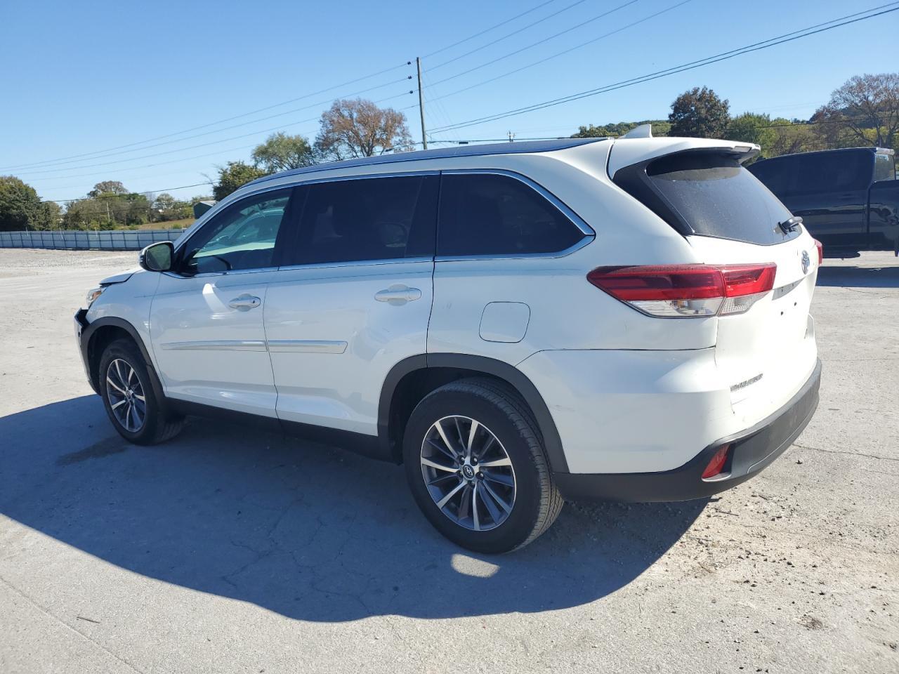 2019 TOYOTA HIGHLANDER