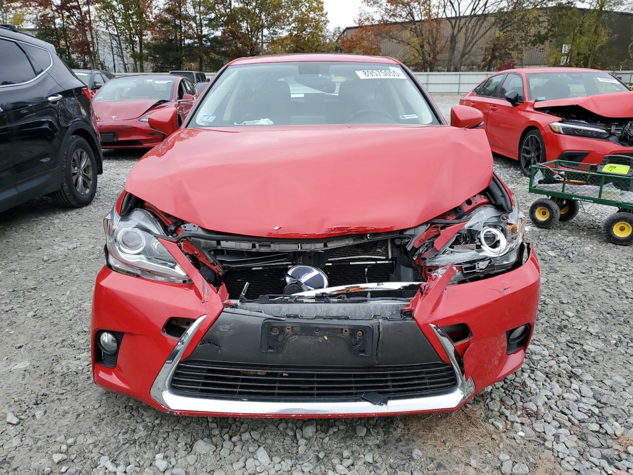 2017 LEXUS CT 200