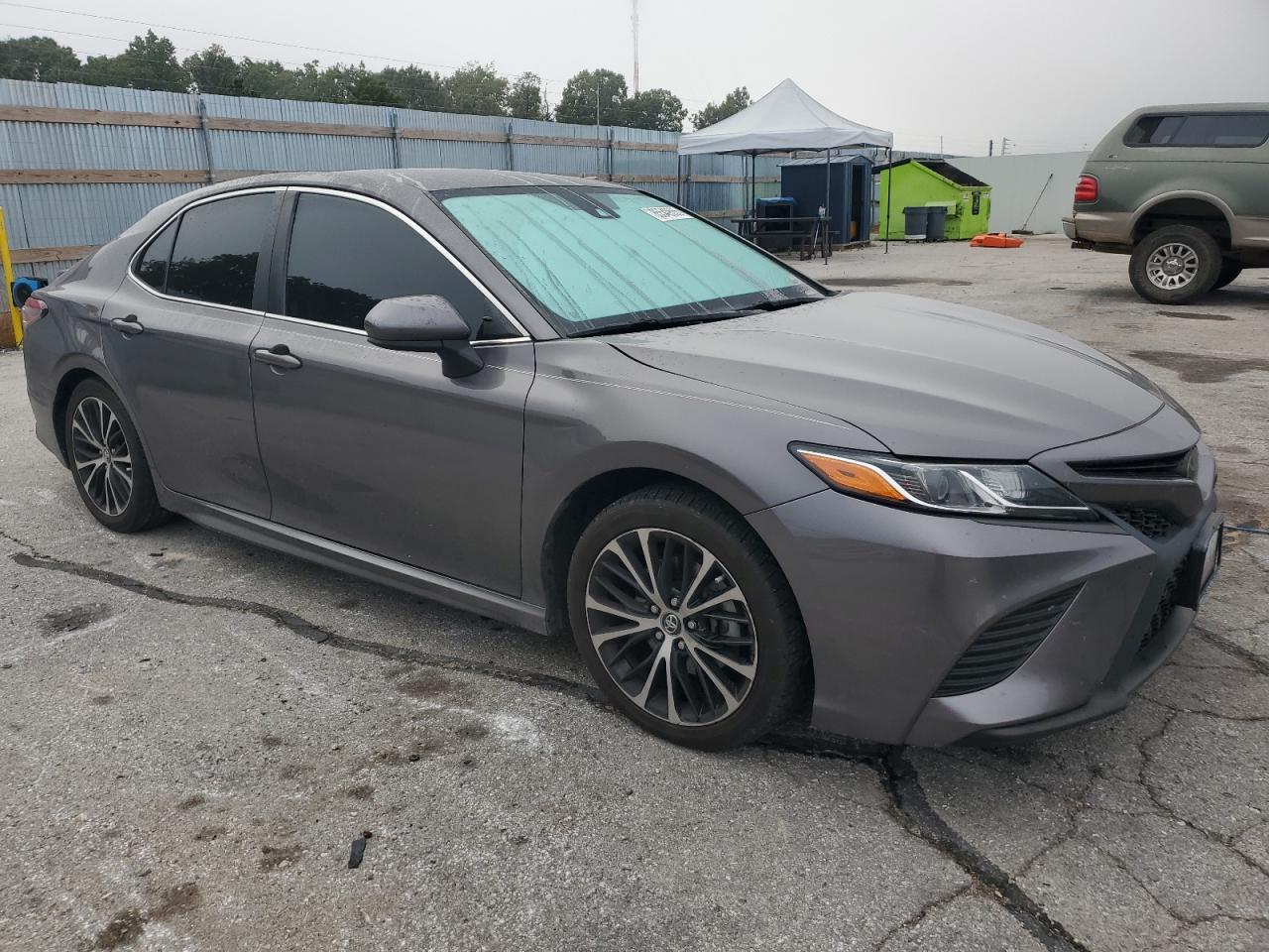 2018 TOYOTA CAMRY