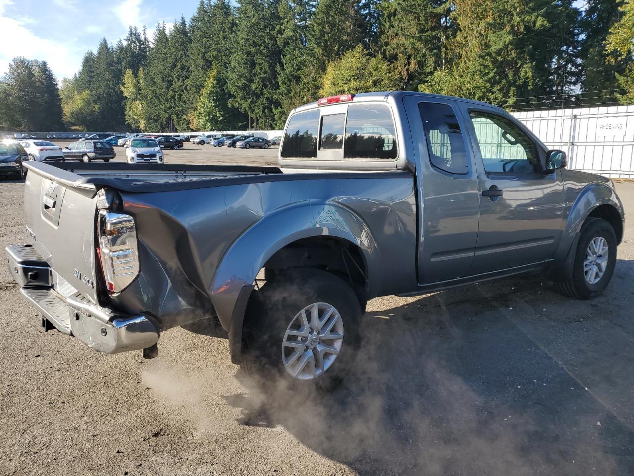 2021 NISSAN Frontier
