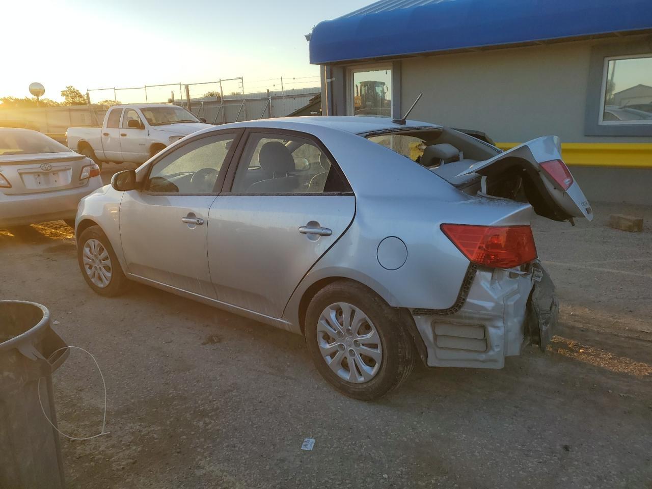2013 KIA FORTE