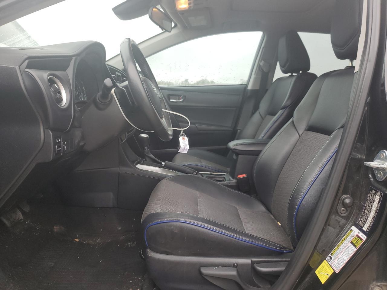 2017 TOYOTA COROLLA