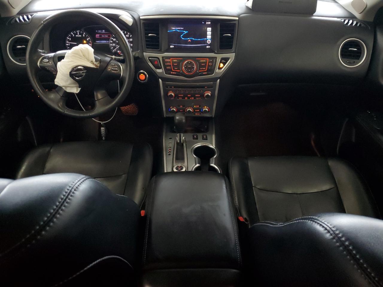 2017 NISSAN PATHFINDER