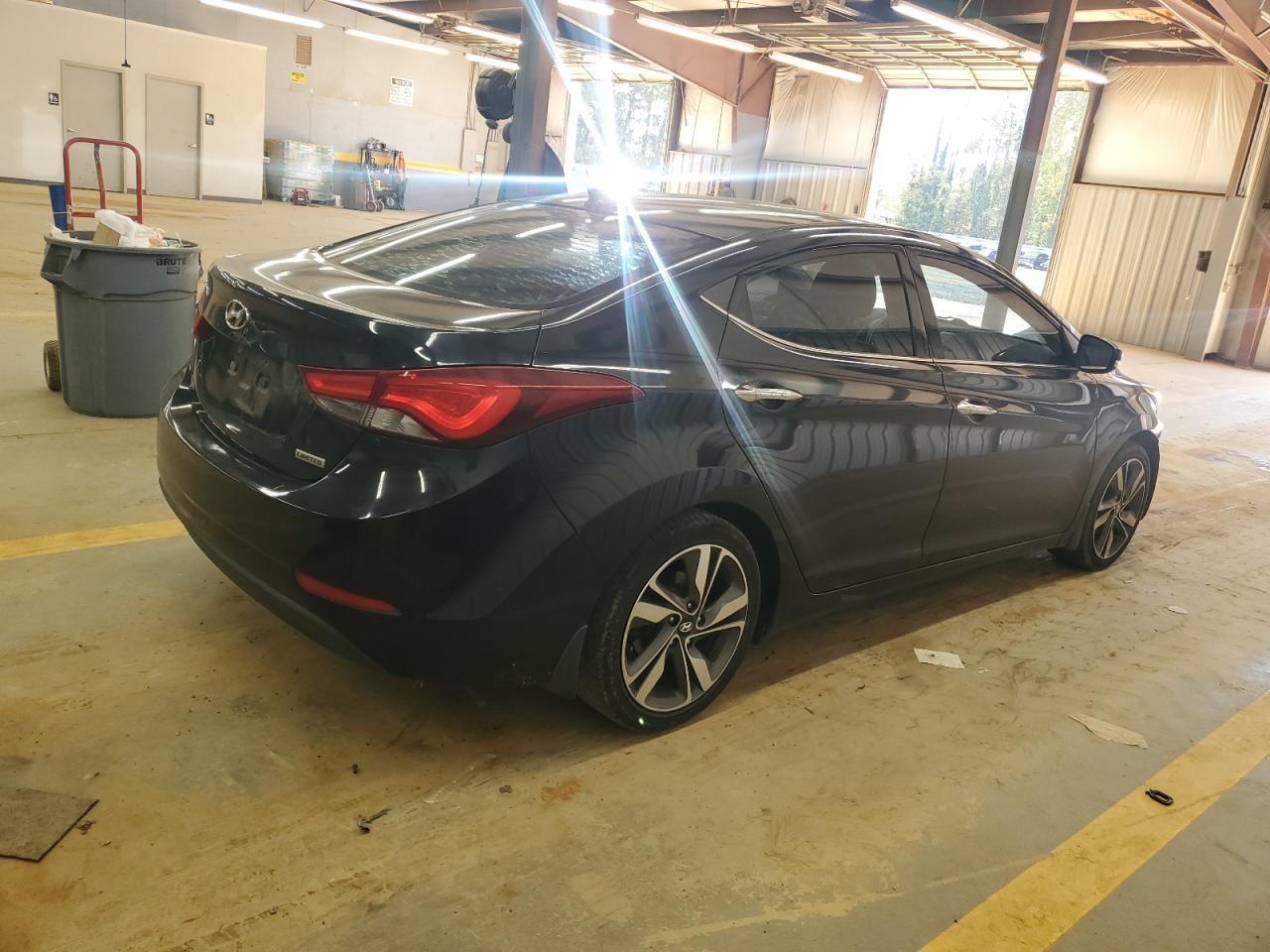 2015 HYUNDAI ELANTRA