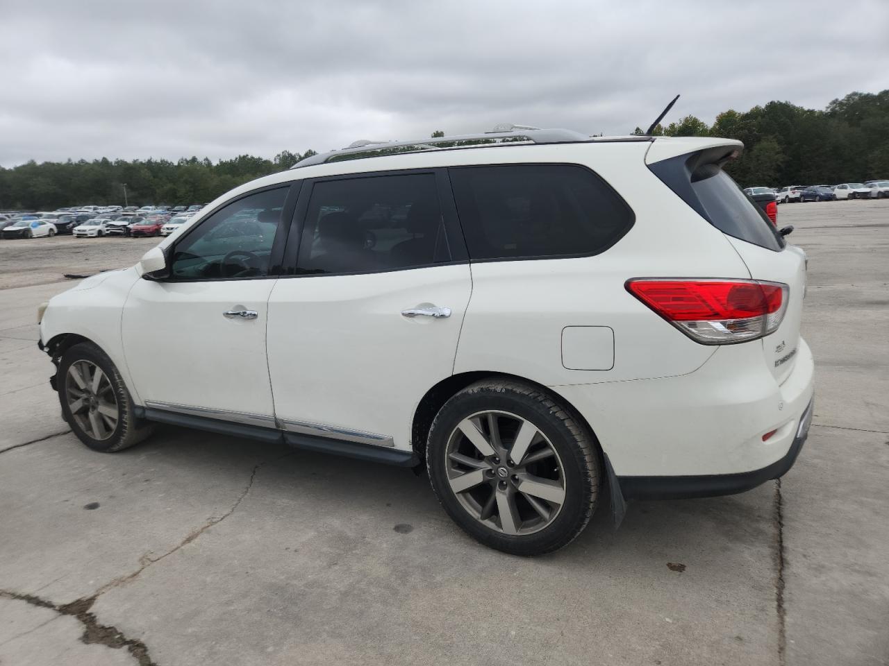 2014 NISSAN PATHFINDER
