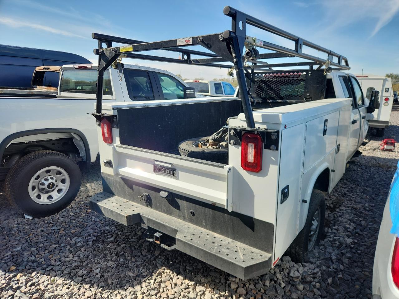 2024 CHEVROLET Silverado