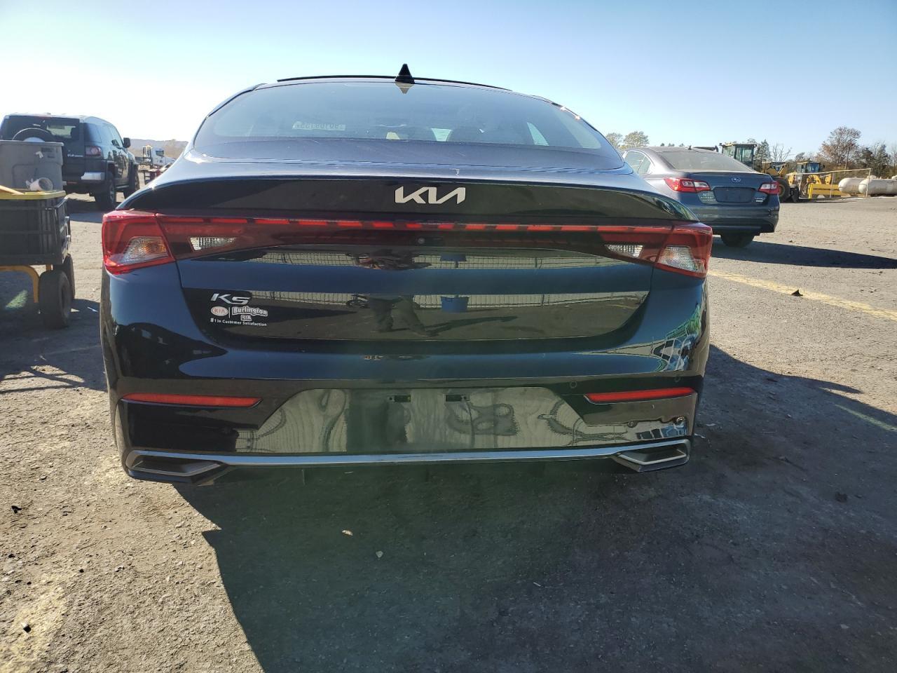 2022 KIA K5
