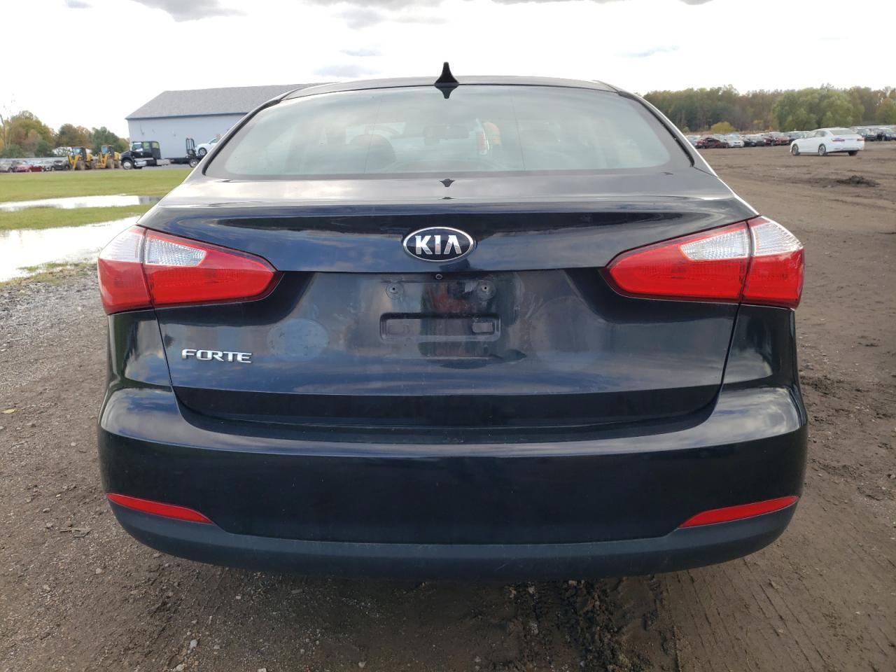 2016 KIA FORTE