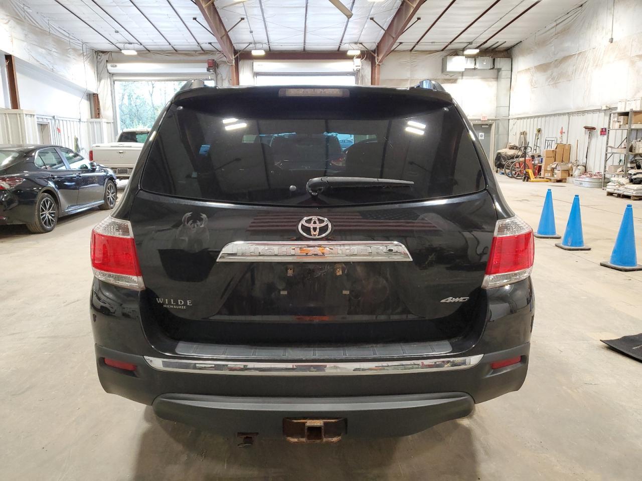 2013 TOYOTA HIGHLANDER
