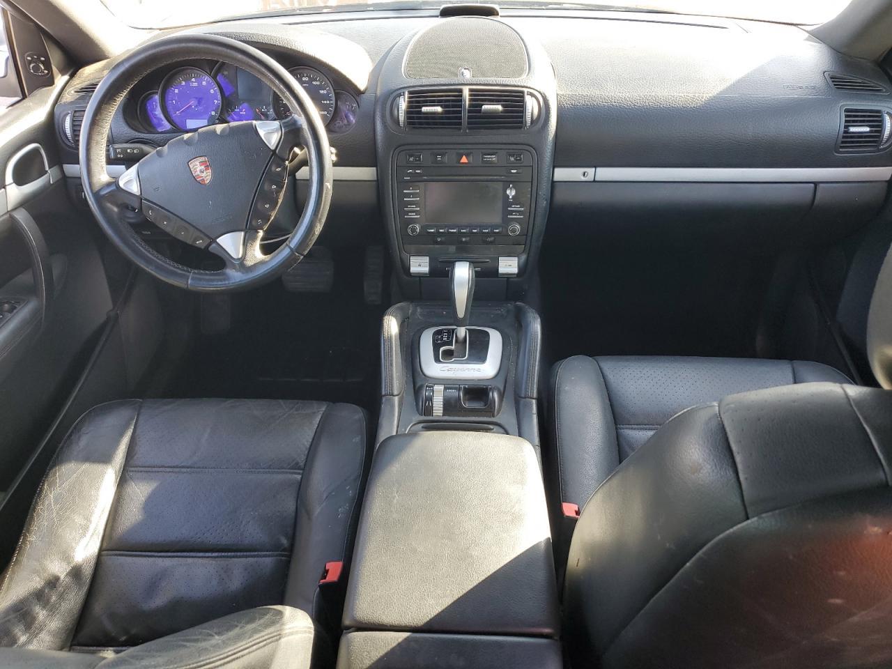 2010 PORSCHE CAYENNE