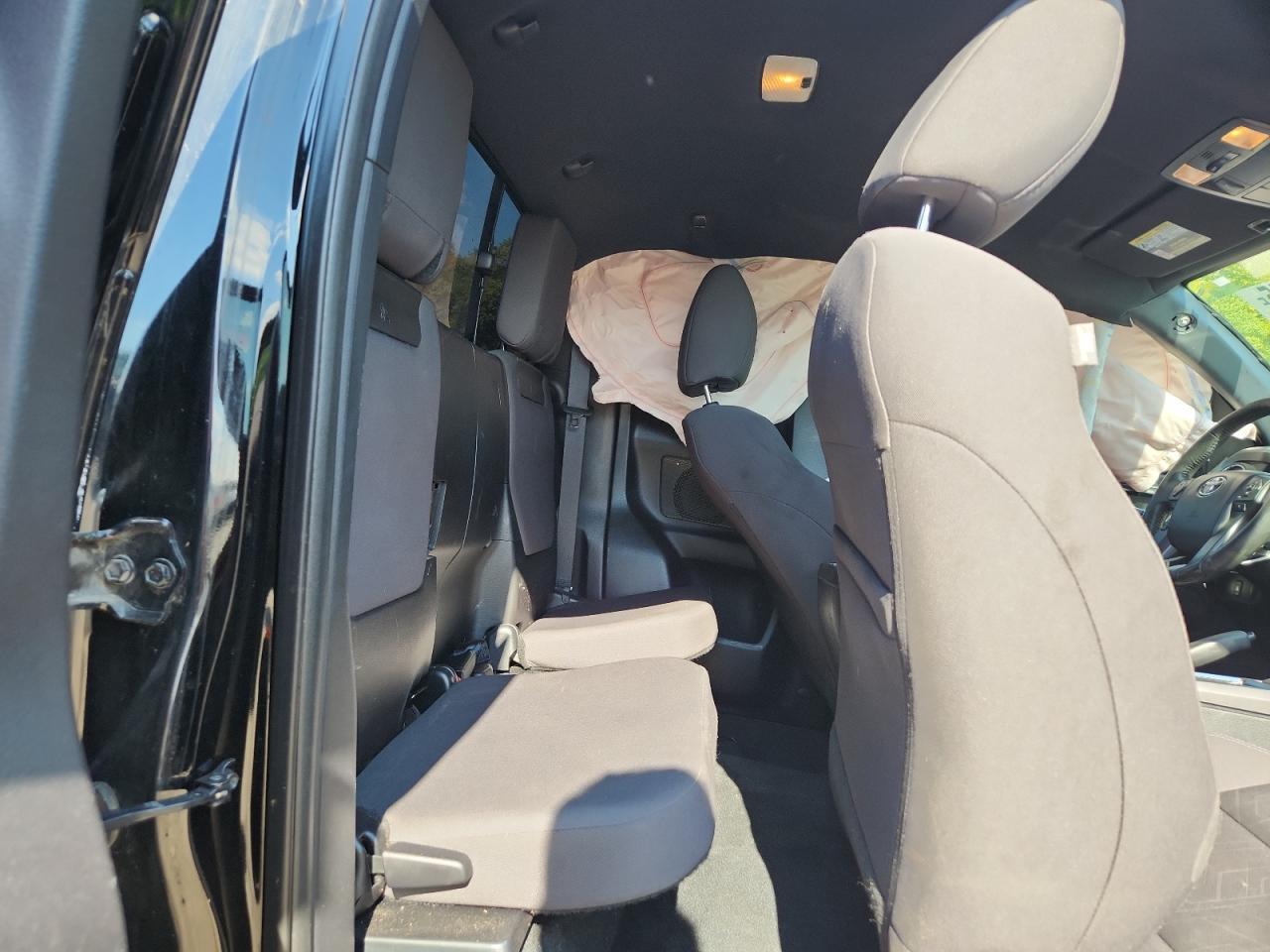 2016 TOYOTA TACOMA