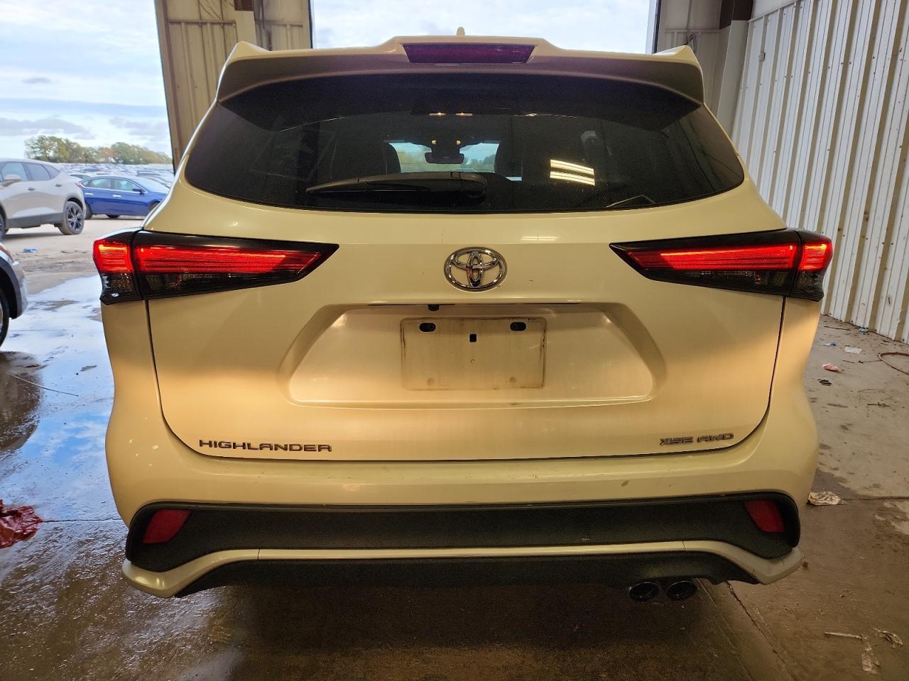 2021 TOYOTA HIGHLANDER