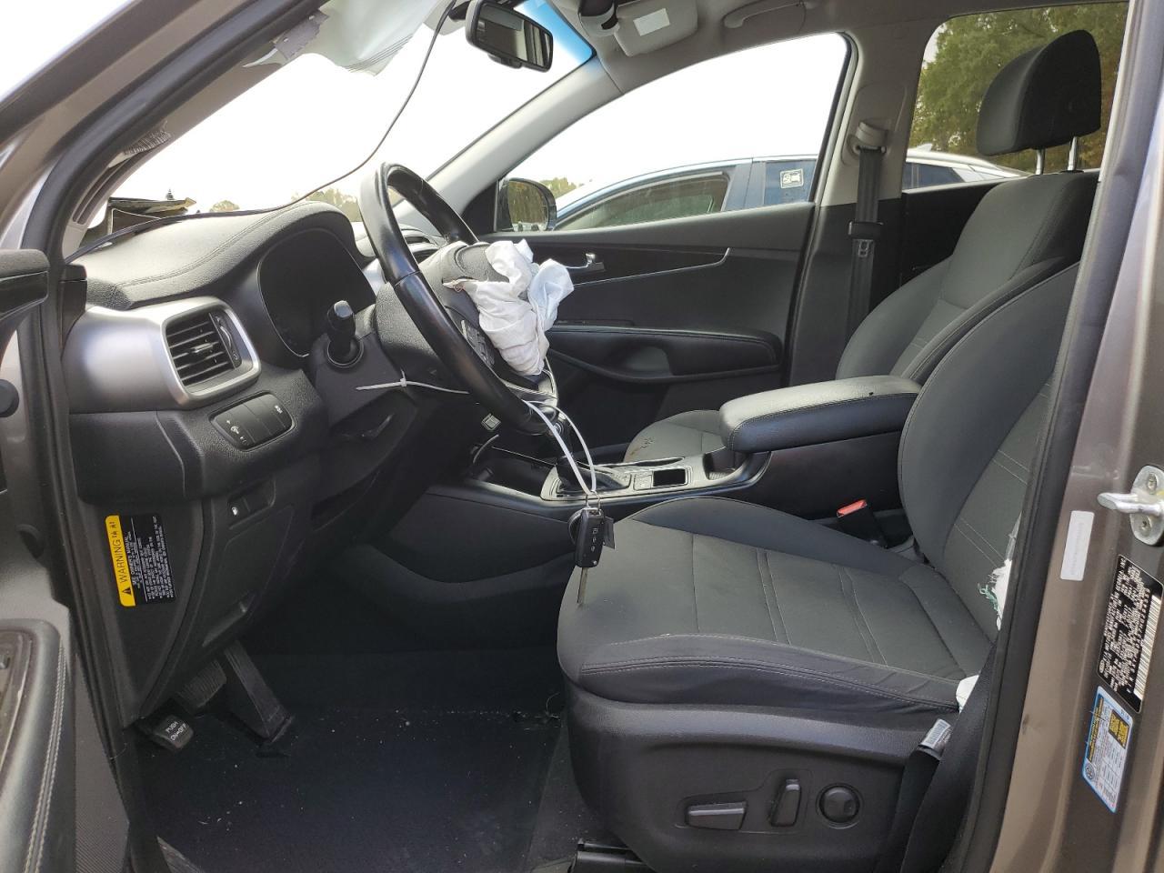 2017 KIA SORENTO