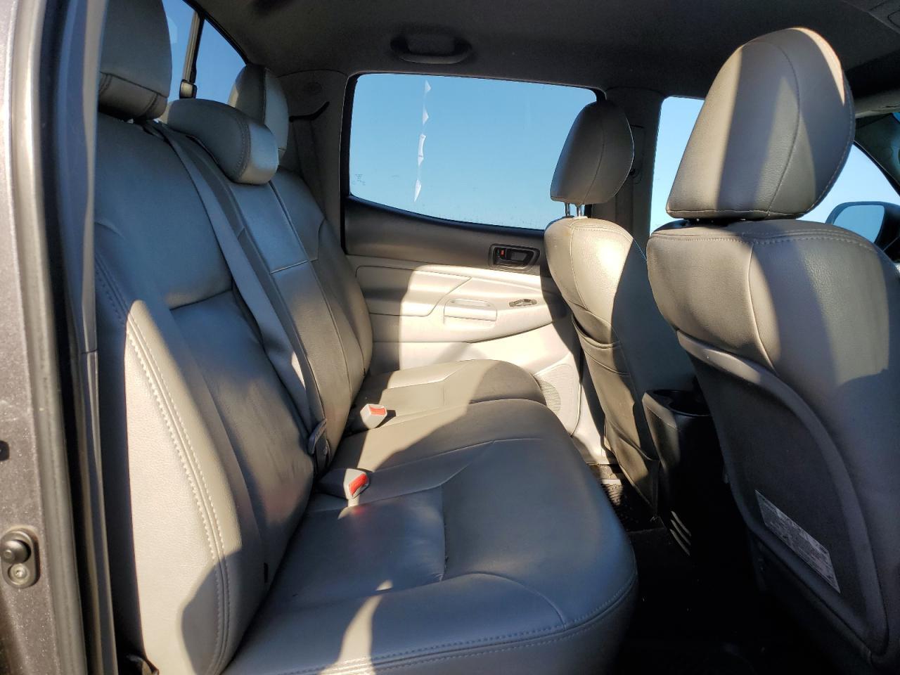 2012 TOYOTA TACOMA