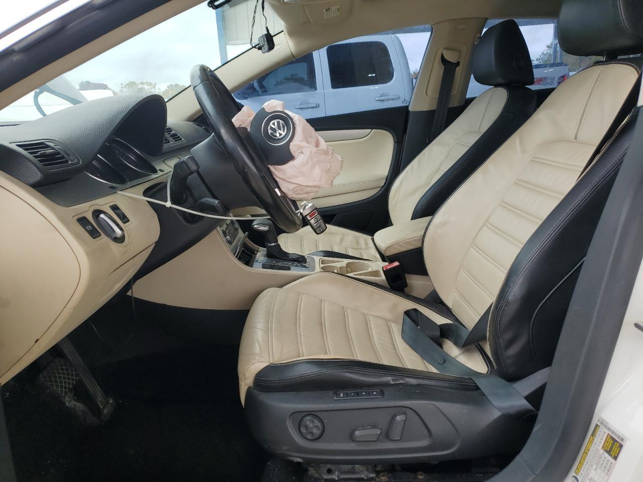 2009 VOLKSWAGEN CC