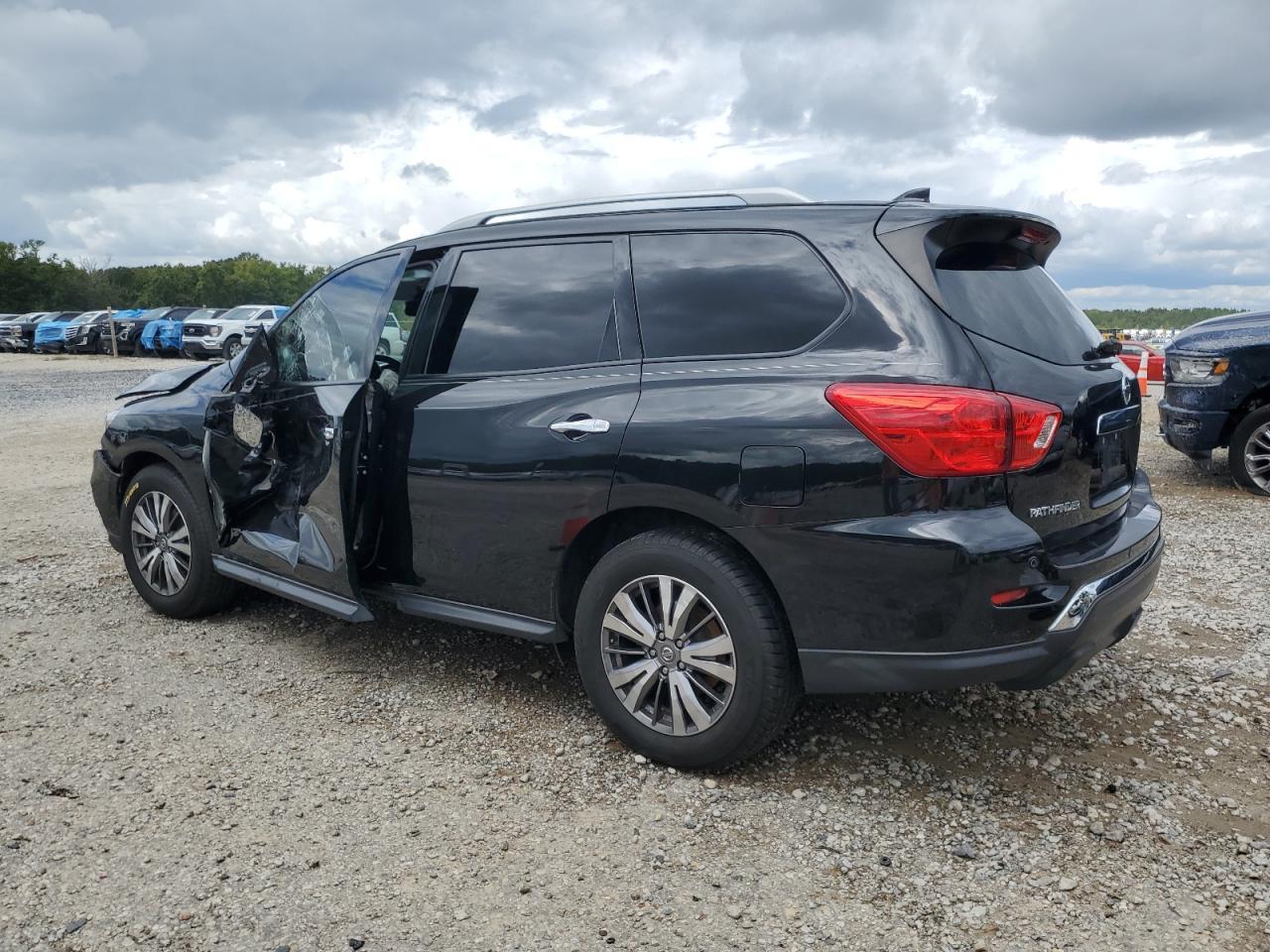 2019 NISSAN PATHFINDER