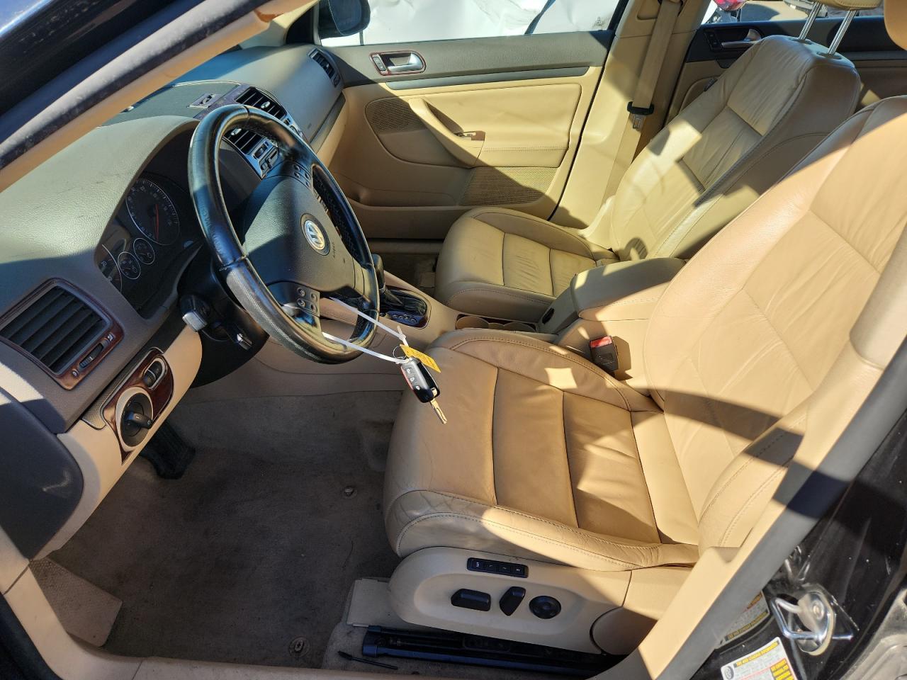 2006 VOLKSWAGEN JETTA