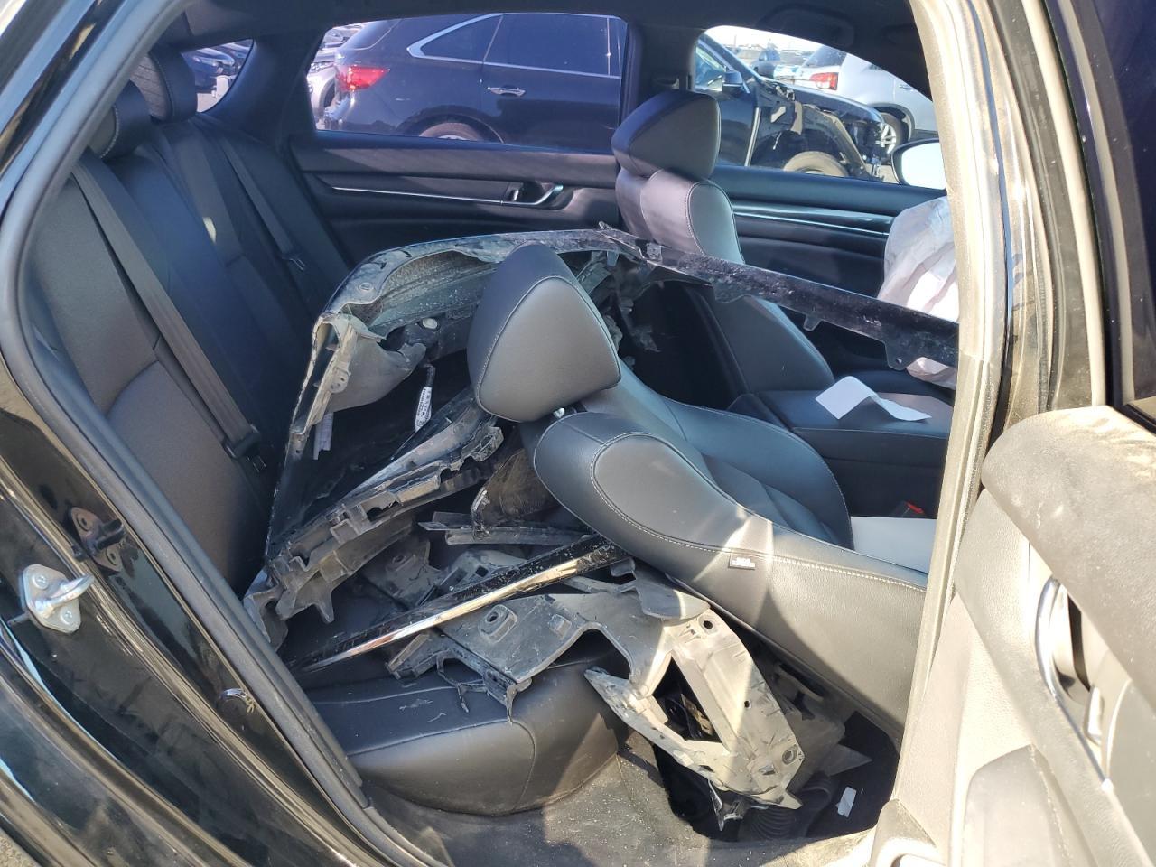 2019 HONDA ACCORD