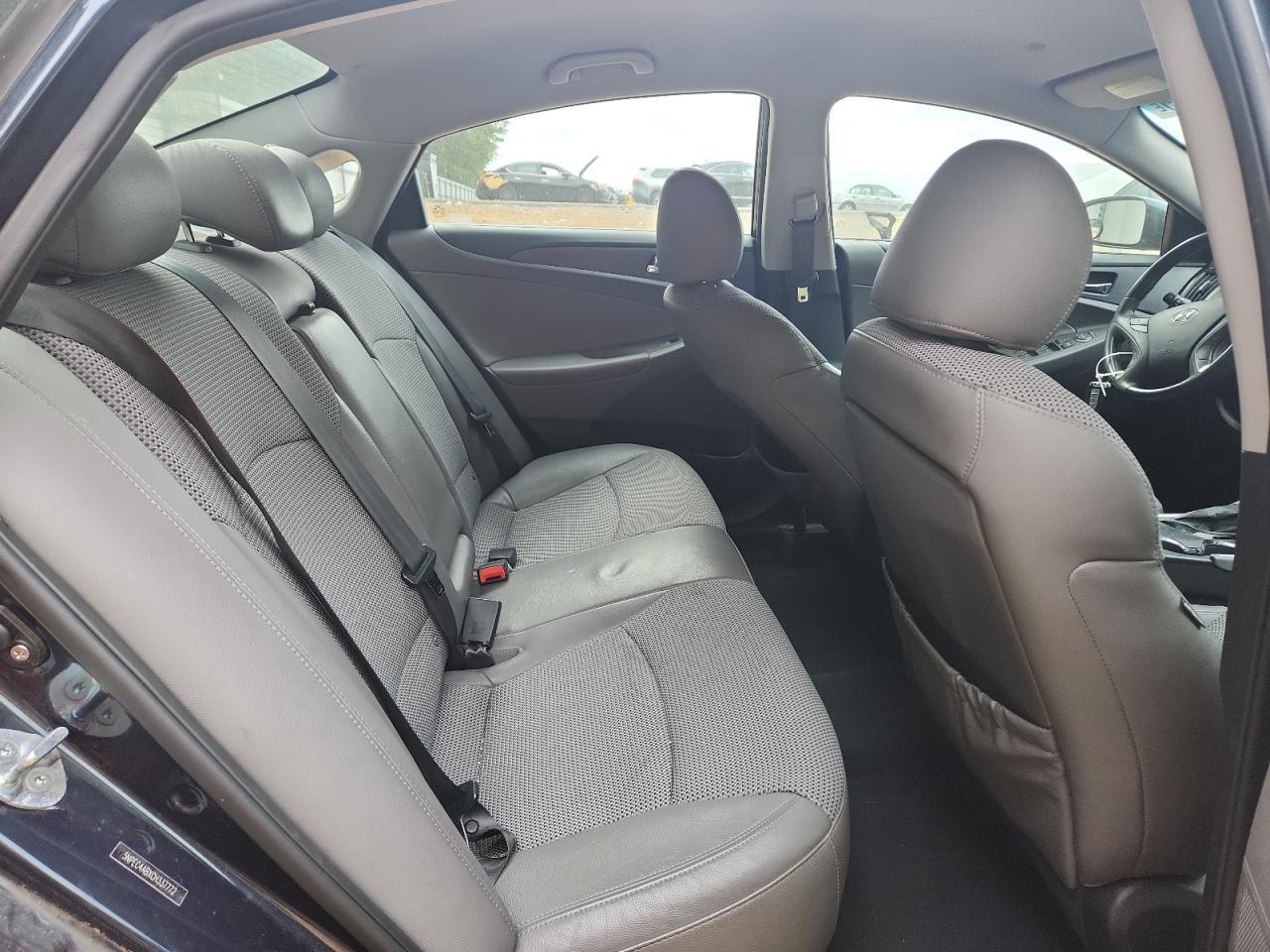 2012 HYUNDAI SONATA
