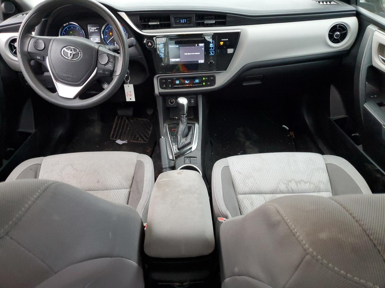 2017 TOYOTA COROLLA